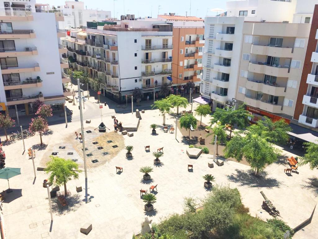 Apartamentos Albertos Santa Eulária des Riu Exterior foto